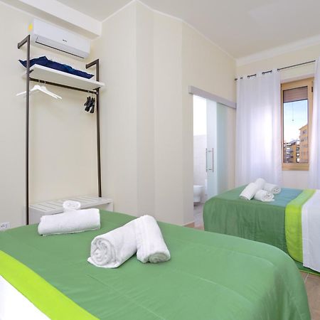 Comfort Rooms Piazza Mariano Armellini Roma Esterno foto