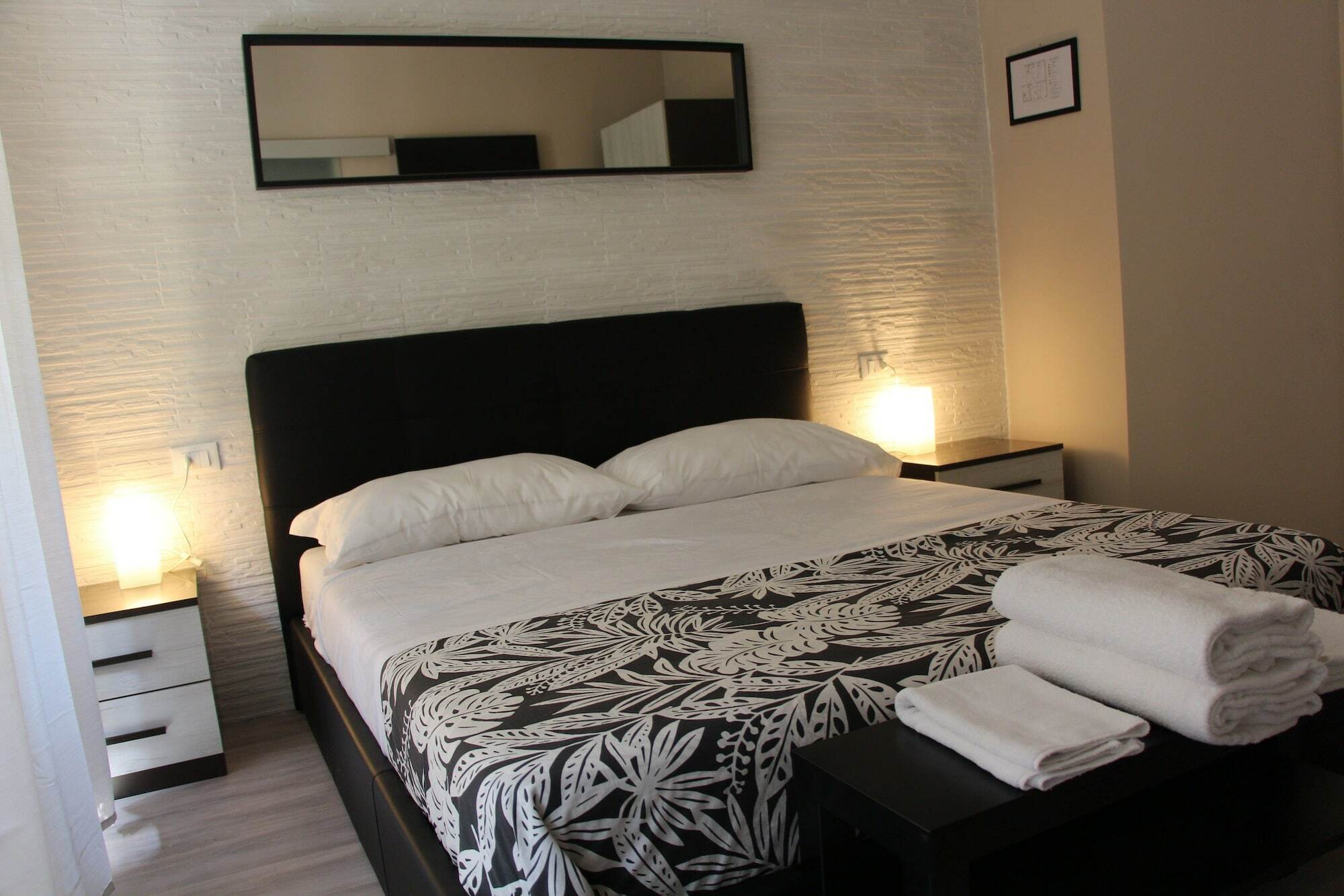 Comfort Rooms Piazza Mariano Armellini Roma Esterno foto